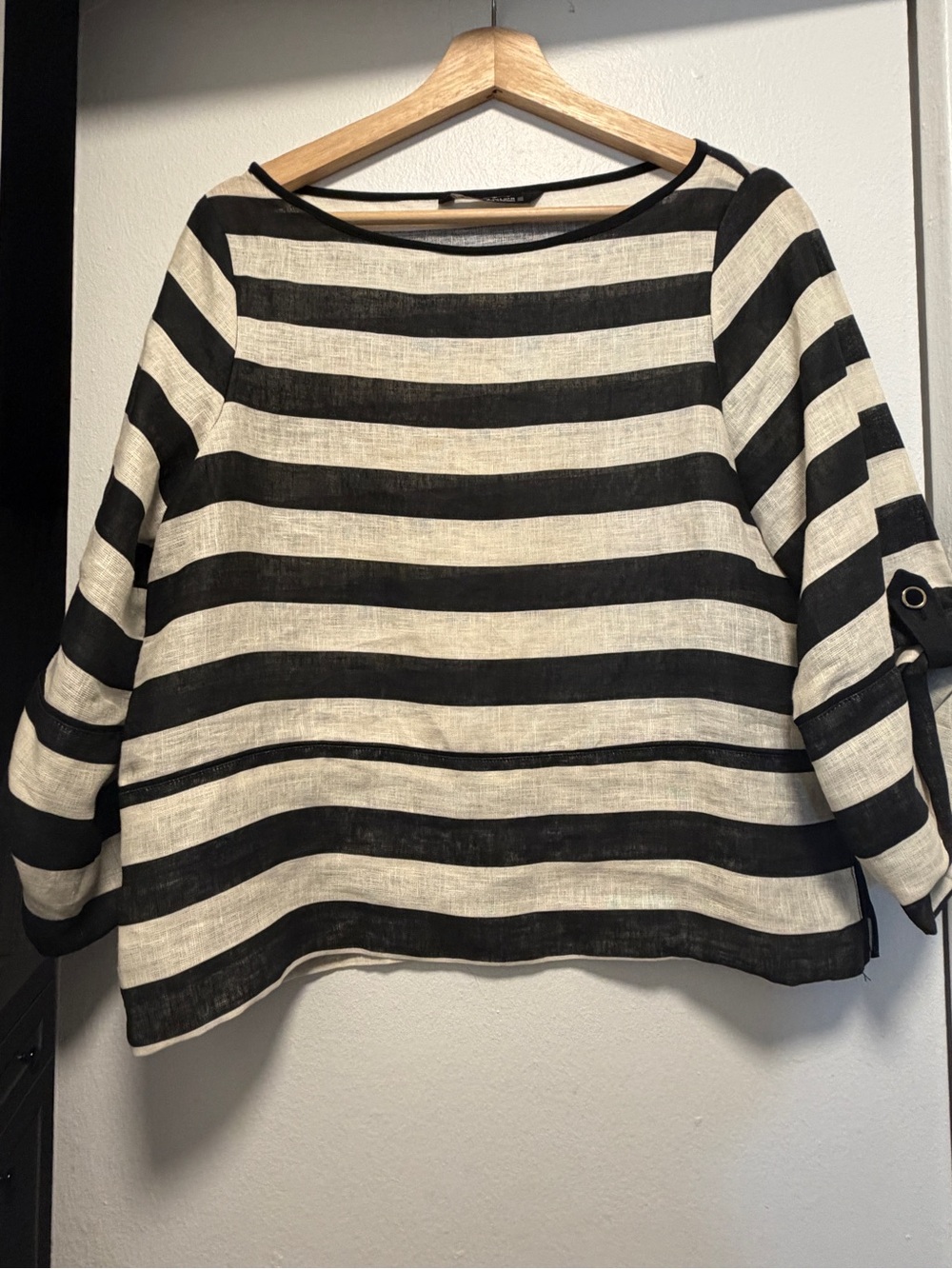 Zara black and ecru 100% linen top